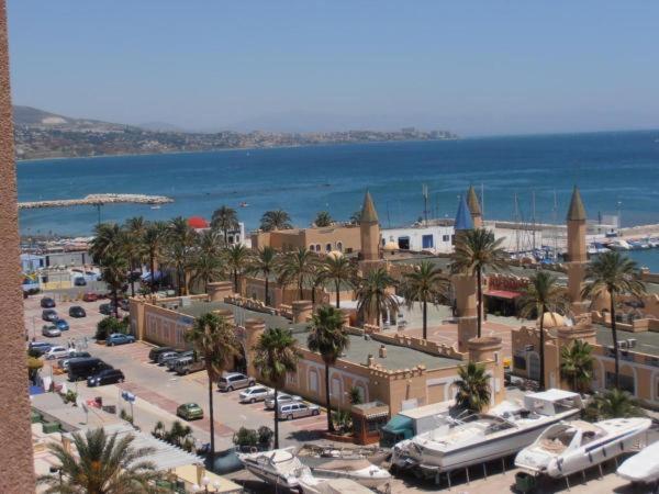 מלון פואנגירולה Apartamento Con Vista Al Mar מראה חיצוני תמונה