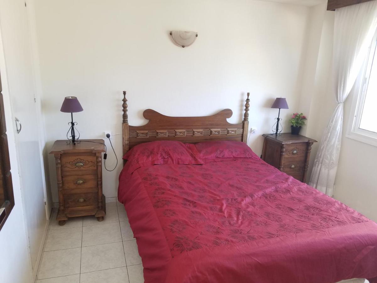 מלון פואנגירולה Apartamento Con Vista Al Mar מראה חיצוני תמונה